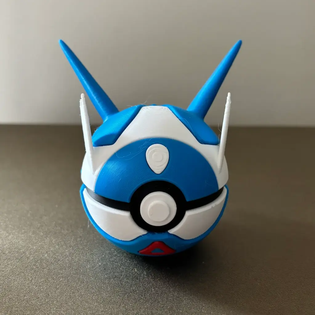 Pokéball latios